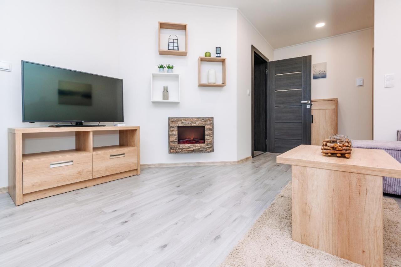 Apartment Hugo Klinovec Loučná pod Klínovcem Extérieur photo